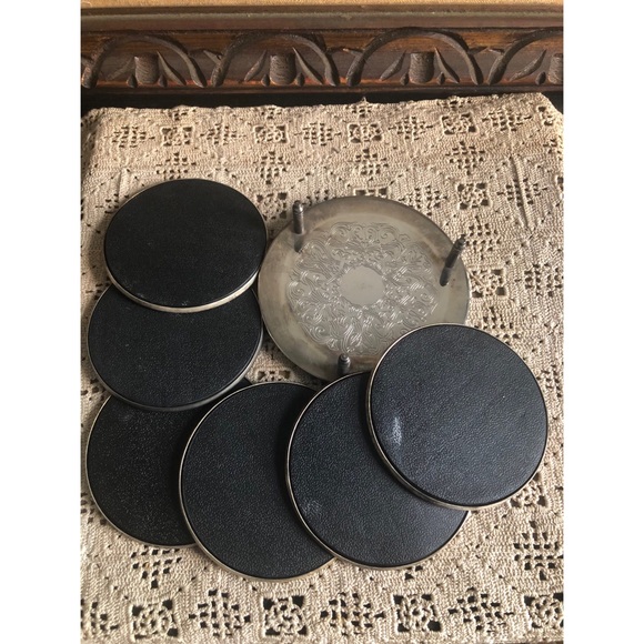 Medallion-Silver Coasters 6pc with Base - Picture 8 of 8